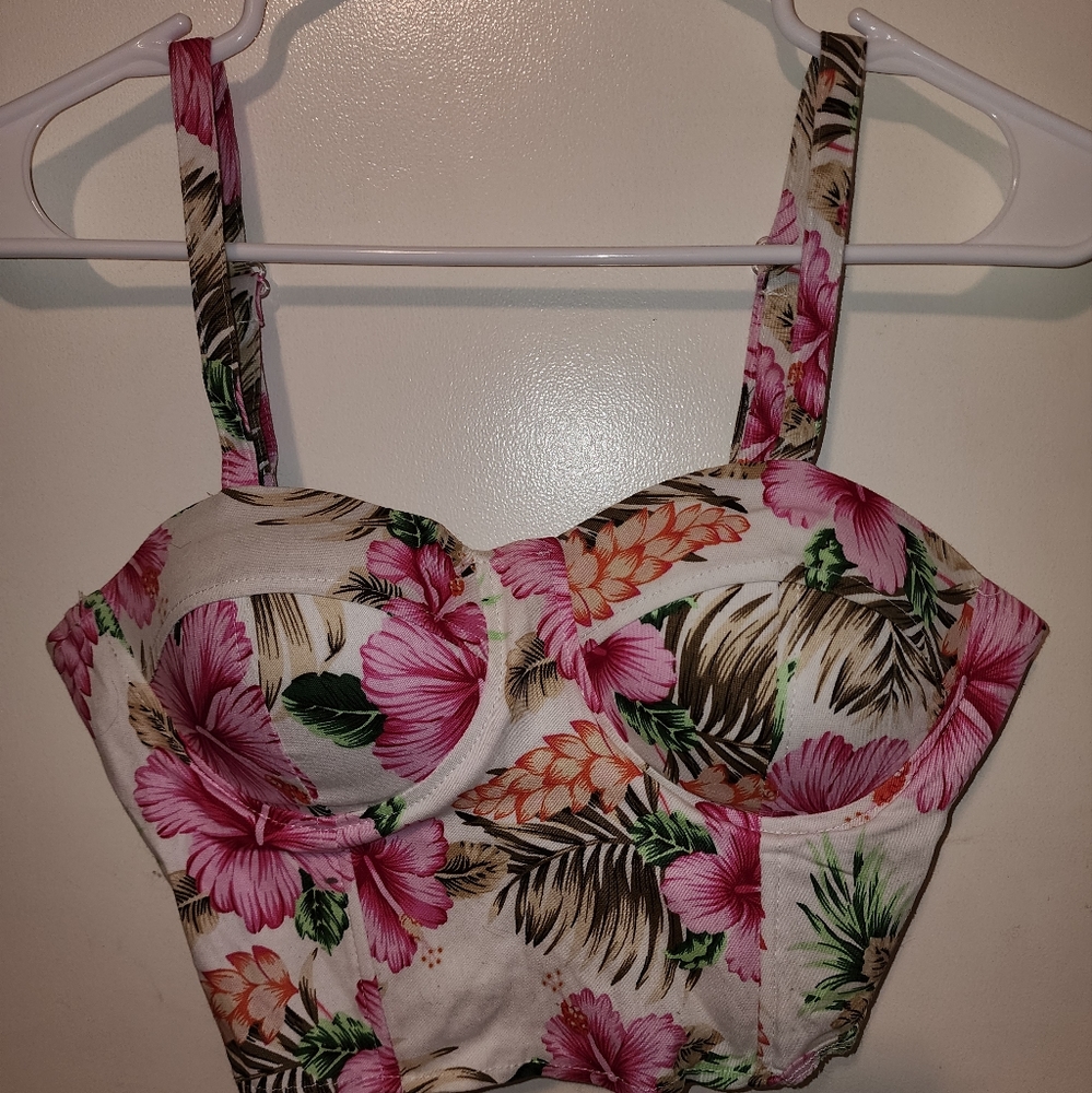 WET SEAL CORSET FLORAL TOP